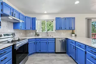 75137 Alder Ln, Rainier, OR 97048 - Photo 15