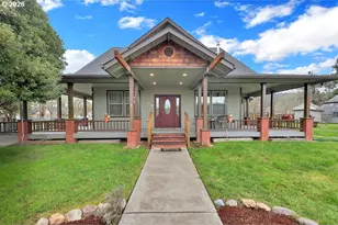 1306 S 4th St, Cottage Grove, OR 97424 - Photo 3