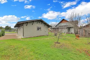 1306 S 4th St, Cottage Grove, OR 97424 - Photo 31