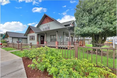 1306 S 4th St, Cottage Grove, OR 97424 - Photo 5