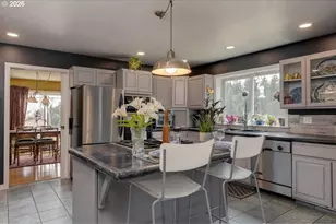 18 Ramsay Ln, White Salmon, WA 98672 - Photo 9