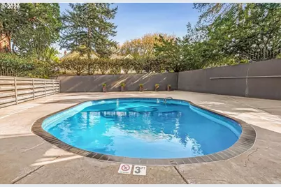 200 Burnham Rd #402, Lake Oswego, OR 97034 - Photo 25