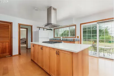 6550 Curl Rd, Tillamook, OR 97141 - Photo 9