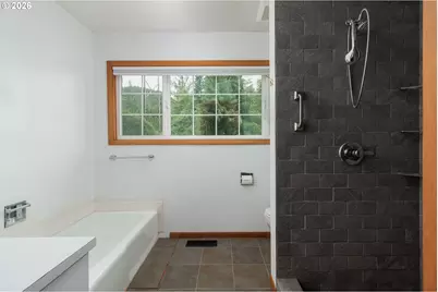 6550 Curl Rd, Tillamook, OR 97141 - Photo 25
