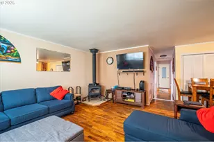 610 Park Ave, Lakeside, OR 97449 - Photo 19