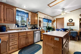14937 S Fox Pointe Dr, Oregon City, OR 97045 - Photo 5