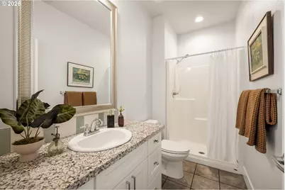 6402 SE Jordan St, Milwaukie, OR 97222 - Photo 17