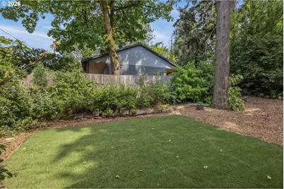 6402 SE Jordan St, Milwaukie, OR 97222 - Photo 27