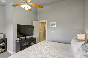 6910 N Charleston Ave, Portland, OR 97203 - Photo 15