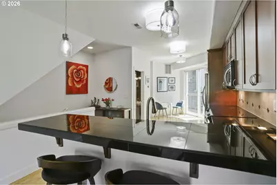6910 N Charleston Ave, Portland, OR 97203 - Photo 9