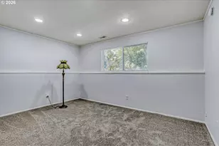 18801 NE Clackamas St, Portland, OR 97230 - Photo 19