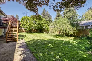 18801 NE Clackamas St, Portland, OR 97230 - Photo 13