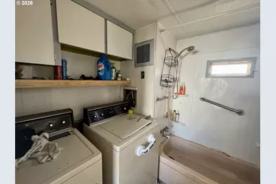 87675 Highway 101 #5, Florence, OR 97439 - Photo 15