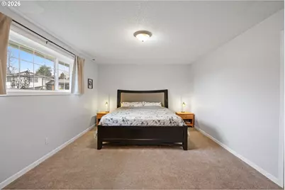 17670 SE Emerald Dr, Milwaukie, OR 97267 - Photo 11