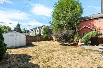 6860 N Swift St, Portland, OR 97203 - Photo 27