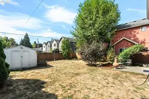 6860 N Swift St, Portland, OR 97203 - Photo 27