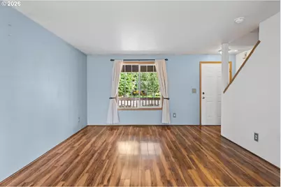 6860 N Swift St, Portland, OR 97203 - Photo 5