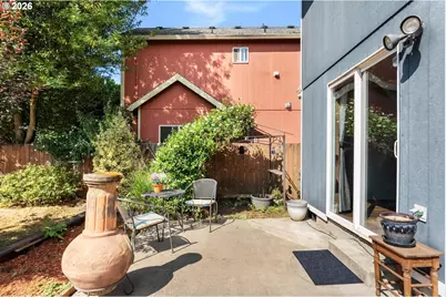 6860 N Swift St, Portland, OR 97203 - Photo 25