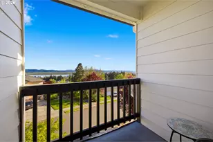 843 W Y St, Washougal, WA 98671 - Photo 23