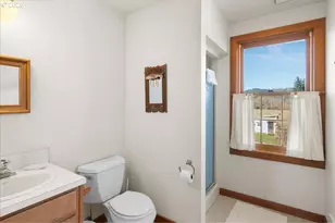 41235 Oupor Dr, Scio, OR 97374 - Photo 31