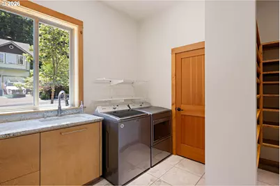 31 Marlboro Ln, Eugene, OR 97405 - Photo 19