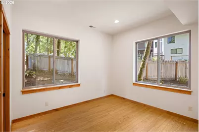31 Marlboro Ln, Eugene, OR 97405 - Photo 29