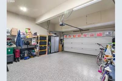 1241 Dahlia St, Woodburn, OR 97071 - Photo 21