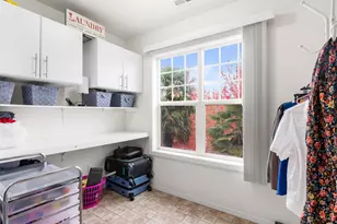 1241 Dahlia St, Woodburn, OR 97071 - Photo 19