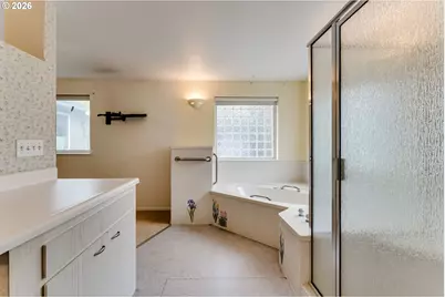 329 Dean Ave, Eugene, OR 97404 - Photo 31