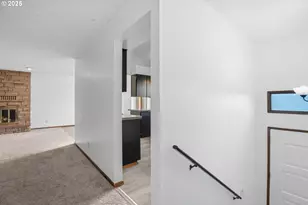 2305 Burcham St, Kelso, WA 98626 - Photo 13