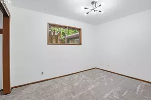 2305 Burcham St, Kelso, WA 98626 - Photo 15