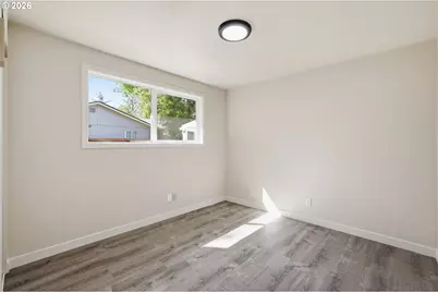 1390 Buck St, Eugene, OR 97402 - Photo 17