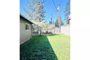 631 Terrace Ln, Sutherlin, OR 97479 - Photo 17
