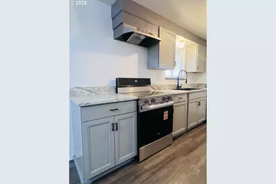 631 Terrace Ln, Sutherlin, OR 97479 - Photo 7