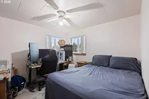 1718 NW Crouch St, Roseburg, OR 97471 - Photo 19