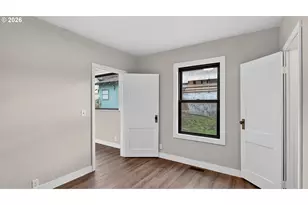 504 S 3rd St, Springfield, OR 97477 - Photo 7