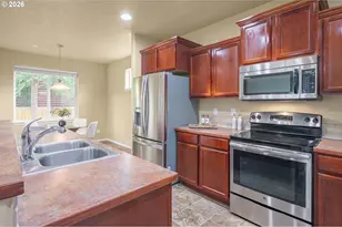 1148 W 21st Ave, Eugene, OR 97405 - Photo 7