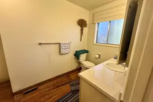 4230 SW Hewett Blvd, Portland, OR 97221 - Photo 13