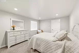 860 1st St SE, Bandon, OR 97411 - Photo 17