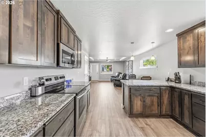 860 1st St SE, Bandon, OR 97411 - Photo 13