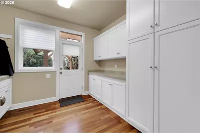 2250 Turnberry Ct, Eugene, OR 97401 - Photo 23