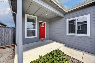 1535 53rd St, Florence, OR 97439 - Photo 3
