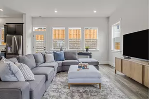 11701 SW Hayrick Ter, Beaverton, OR 97007 - Photo 17