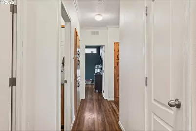 29 Little Island Ln, Cathlamet, WA 98612 - Photo 17