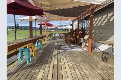 6404 Lookingglass Rd, Roseburg, OR 97471 - Photo 31