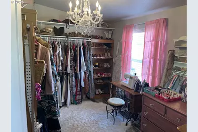 6404 Lookingglass Rd, Roseburg, OR 97471 - Photo 25