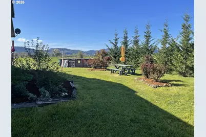 6404 Lookingglass Rd, Roseburg, OR 97471 - Photo 3