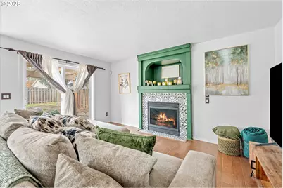 1742 NE Blue Heron Dr, Portland, OR 97211 - Photo 21