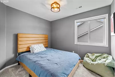 1742 NE Blue Heron Dr, Portland, OR 97211 - Photo 29