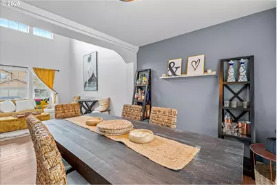 1742 NE Blue Heron Dr, Portland, OR 97211 - Photo 11